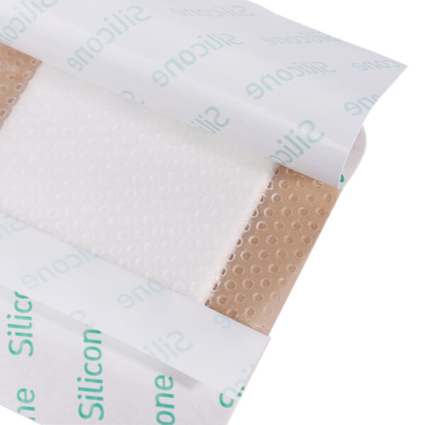 Silicone Foam Dressing with Border - Image 4